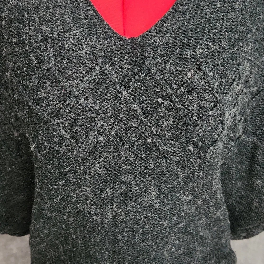 Tulle wool gray sweater size small - Picture 8 of 10